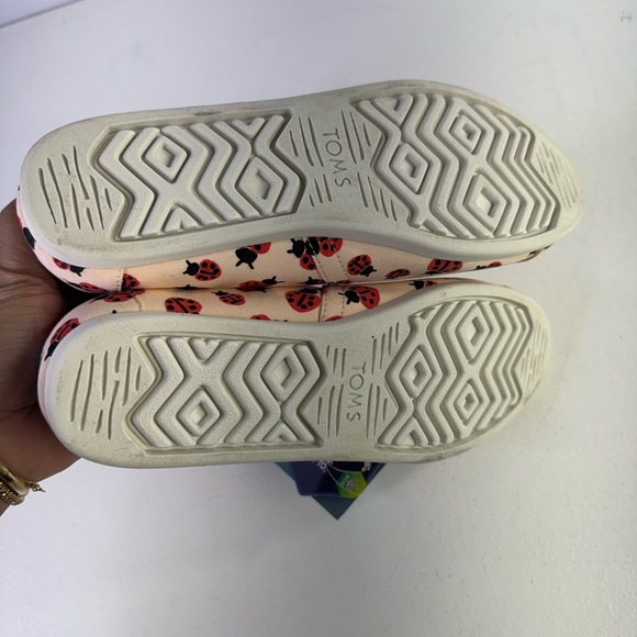 Toms Womens Creole Pink Love Bugs Shoes Size 8 Lady Bug Print Slip On Canvas - Picture 5 of 5